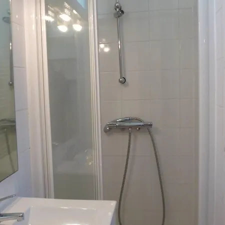Apartment T2 Confort Avec Parking Proche Centre-ville - Fr-1-571-70 Balaruc-les-Bains